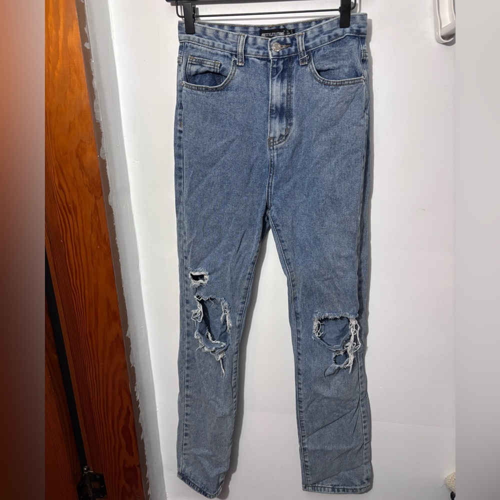 Pretty Little Thing Distressed Jeans